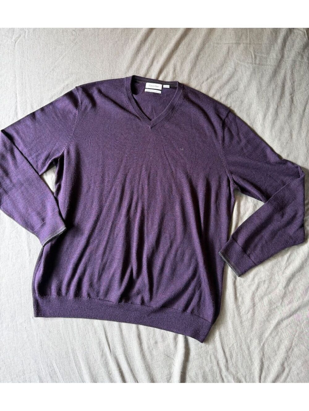 Calvin Klein Extra Fine Merino Wool V-Neck Sweater Mens Size XXL Purple